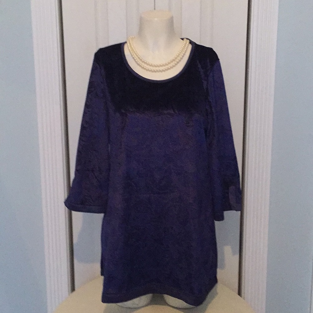 Blouse tunic in blue velvet
